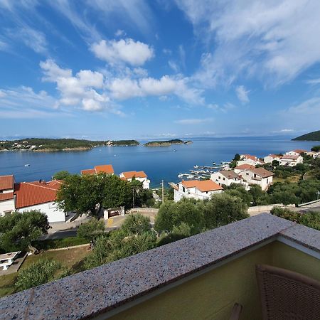 Apartment Jelena Раб Екстериор снимка