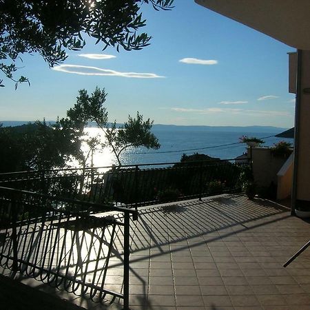 Apartment Jelena Раб Екстериор снимка