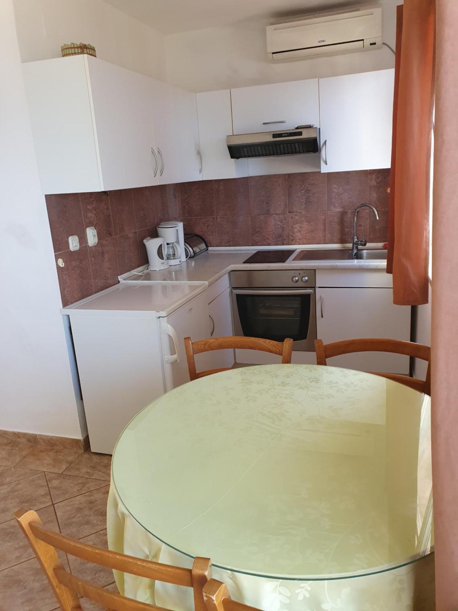 Apartment Jelena Раб Екстериор снимка